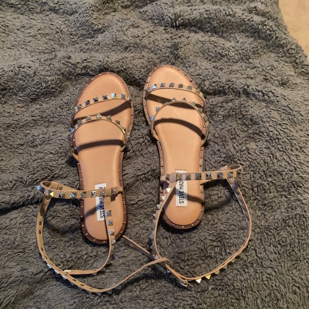 NEW Steve Madden strappy sandals